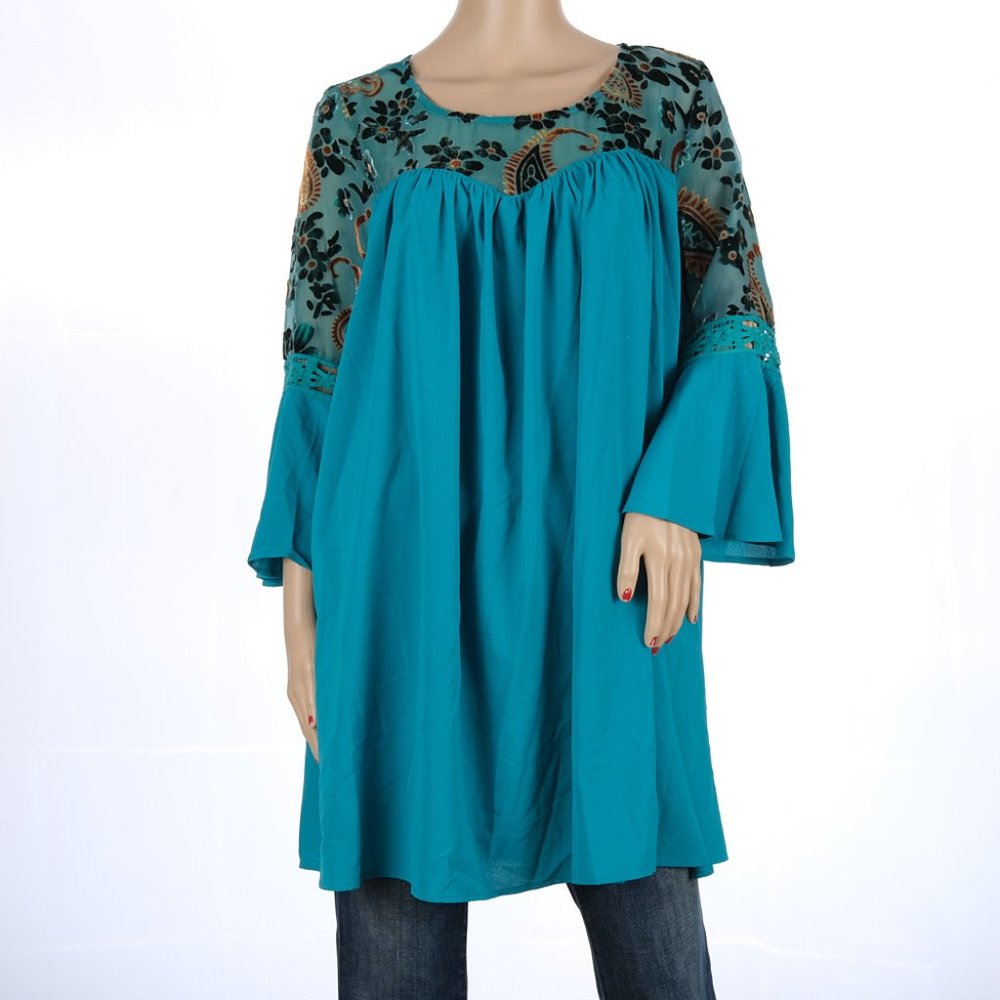Umgee Bell Sleeve Shift Dress Medium